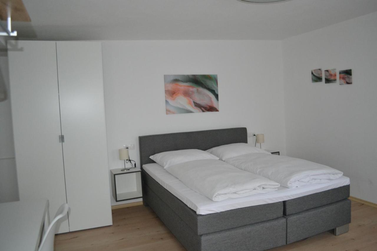 Platia - Rooms 군즈부르크 외부 사진